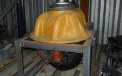 Редуктор моста задний 26 шлицов, d фланца 150 мм, передат.число 37/7 CDM855/ZL50 404300D