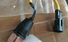 Датчик давления масла ГМП SDLG BS428/ZL20 YK215B1/4130001300