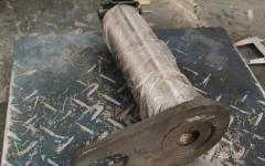 Палец гидроцилиндра стрелы задний 60х235 SDLG LG933/936 4043000205/4043000110