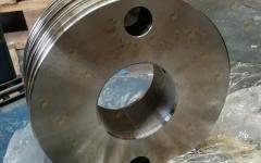 Поршень цилиндра управления ковшом CDM855