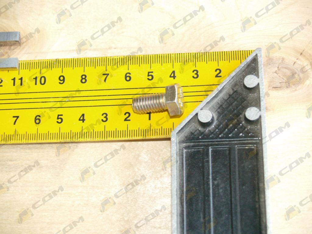 Болт М8x16 90003802411