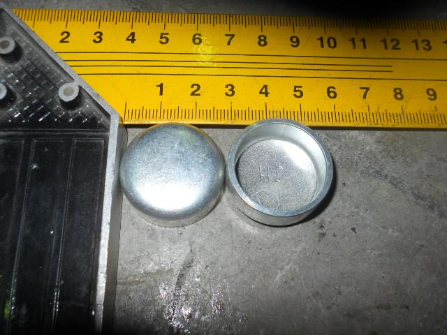 Заглушка чашечная (пробка) блока цилиндров 28х12 (Euro 2/Euro 3) 190003989204