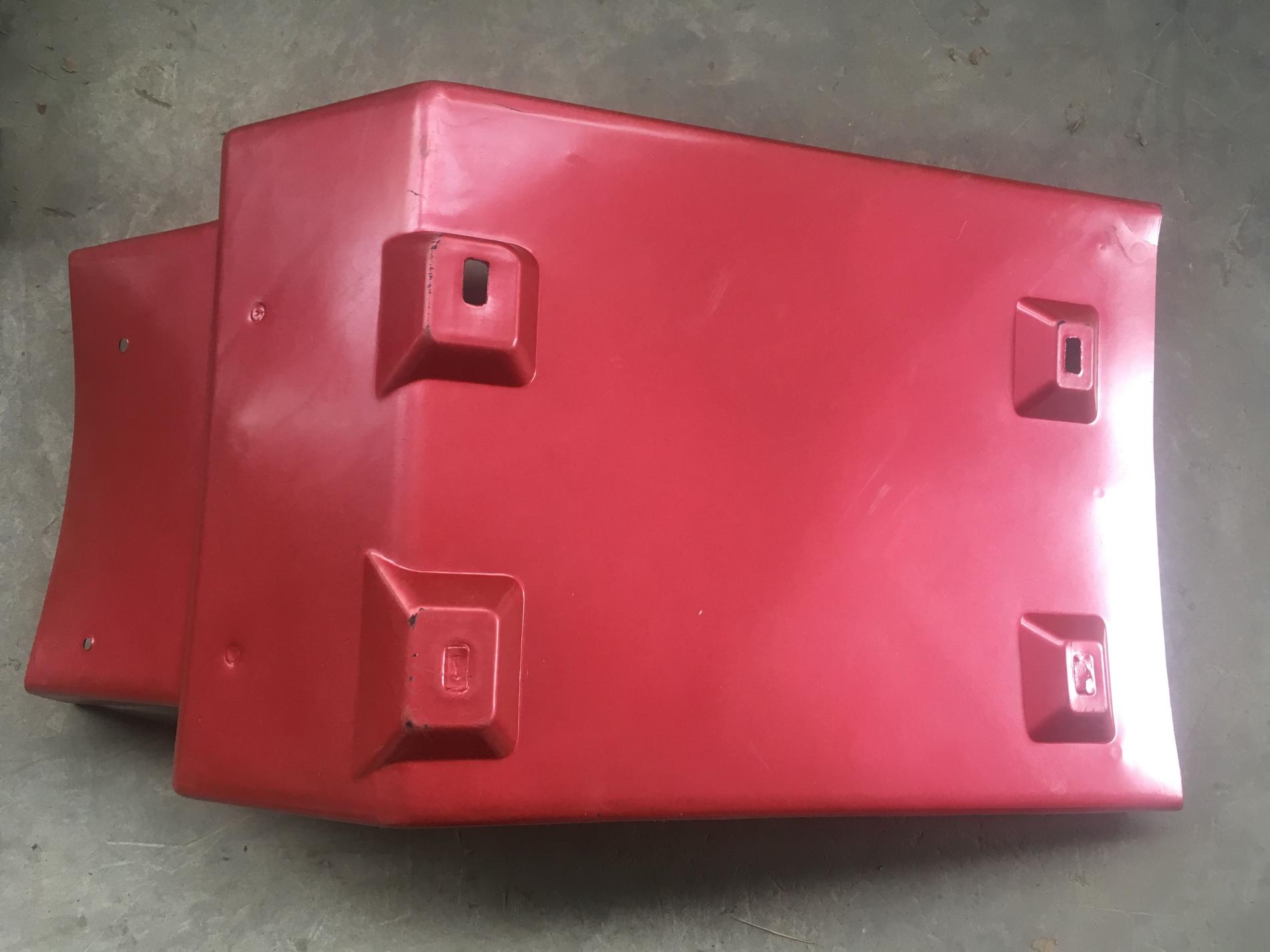 Крыло кабины заднее правое HOWO WG1642230004