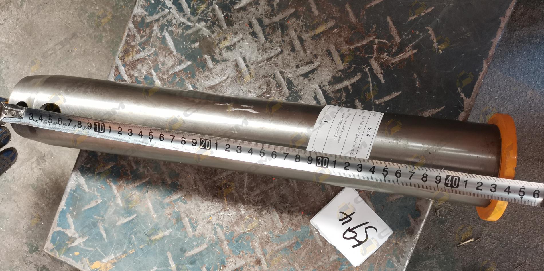 Палец нижний рычагов ковша D=70 D=65 L=445 CDM6210/6225 30616100110/CDM6210.06.02-04