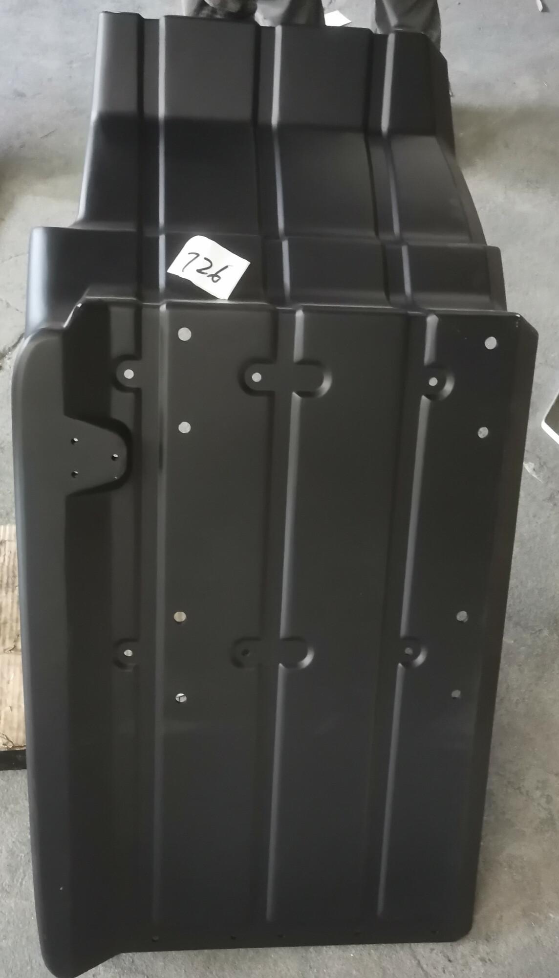 Брызговик левый черный T5G SITRAK 810W61210-0673