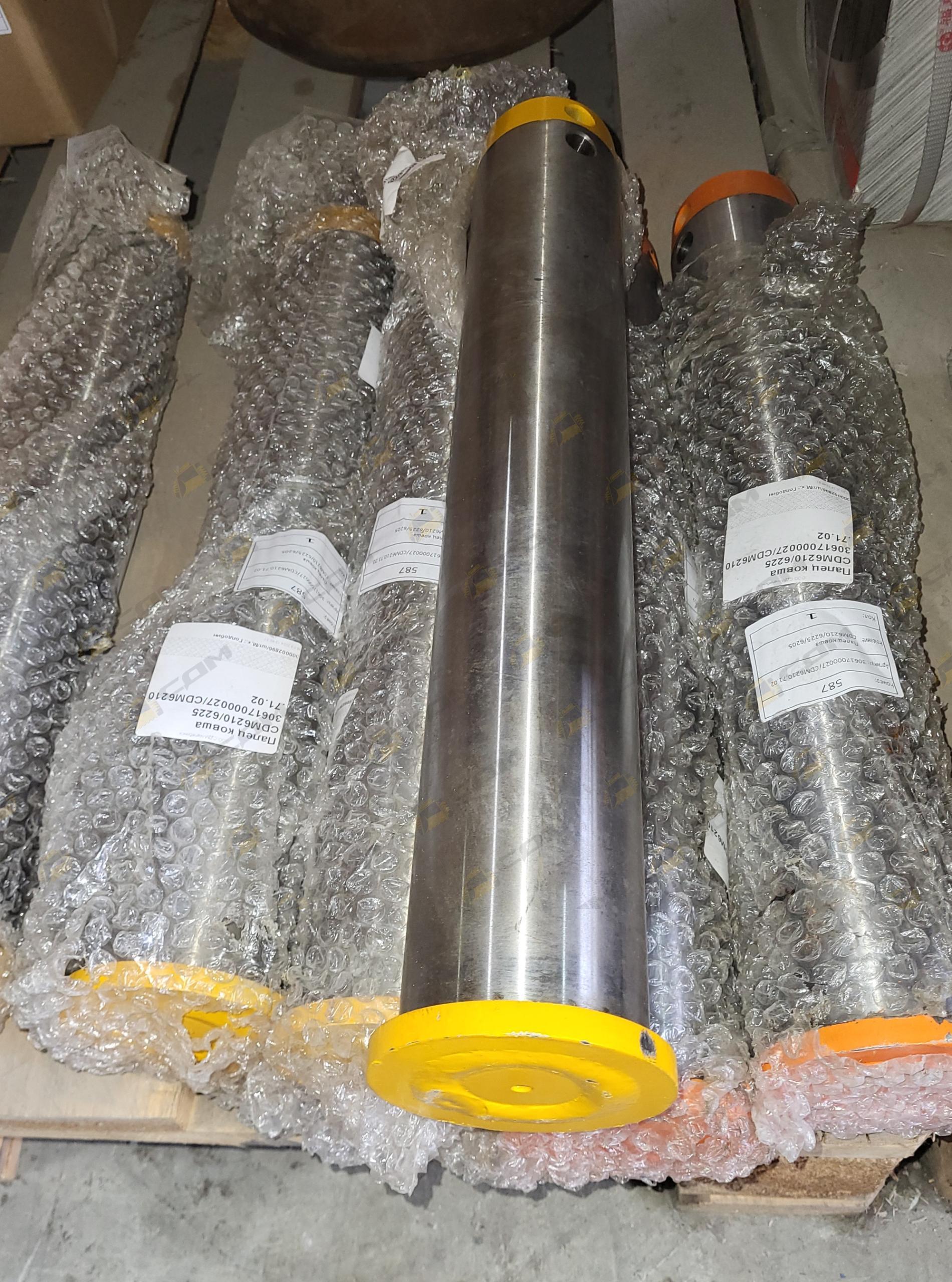 Палец ковша CDM6210/6225 30617000027/CDM6210.71.02