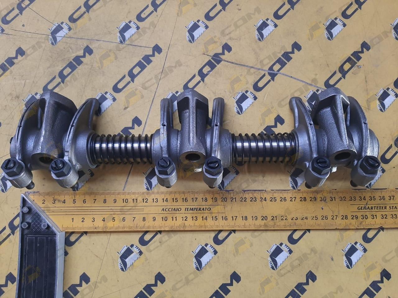 Ось коромысел в сборе J3100-1007100A