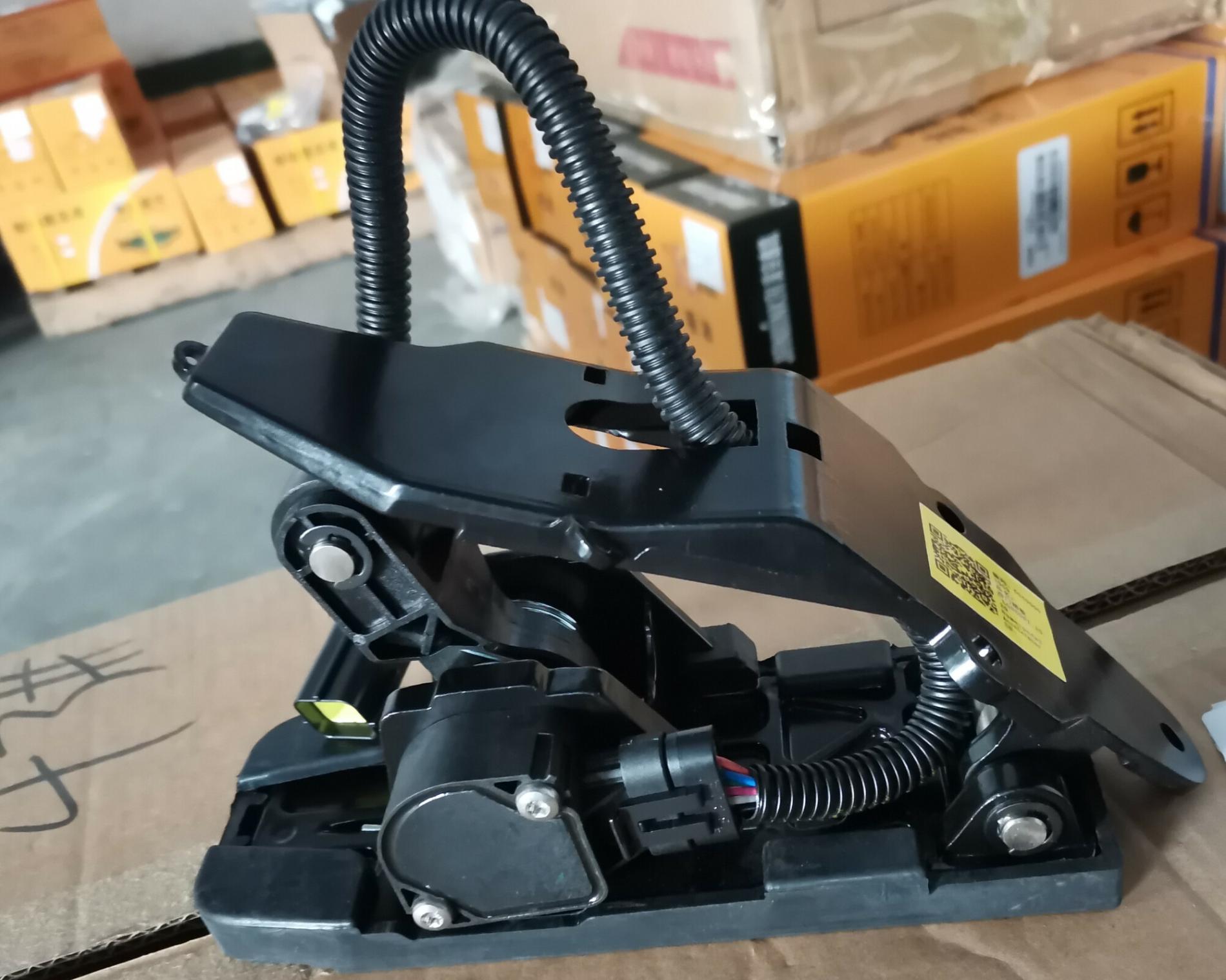 Педаль газа LG863N 60400001059/LG855NI.15.20