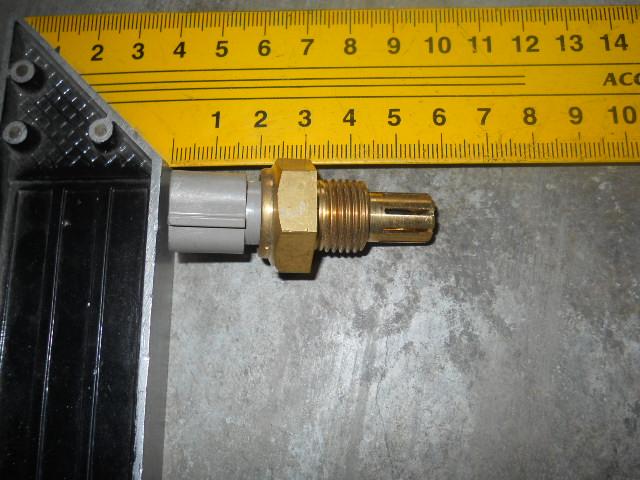 Датчик температуры воздуха во впускном коллекторе (Euro 3) VG150009051J