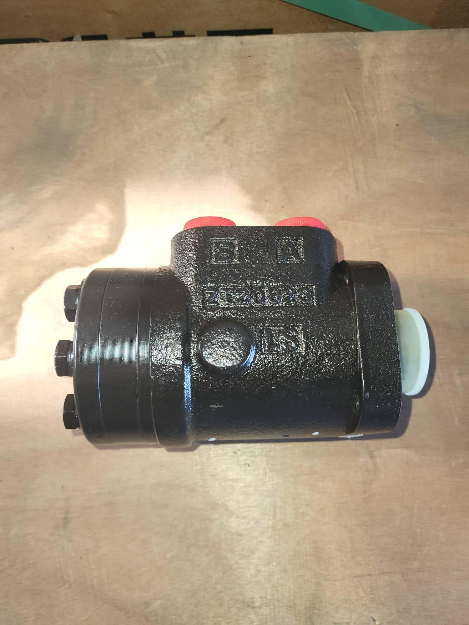 Дозатор рулевого управления LW300/ZL30G 803086400/530-3303-1X BZZ-125 / BZZ3-E125