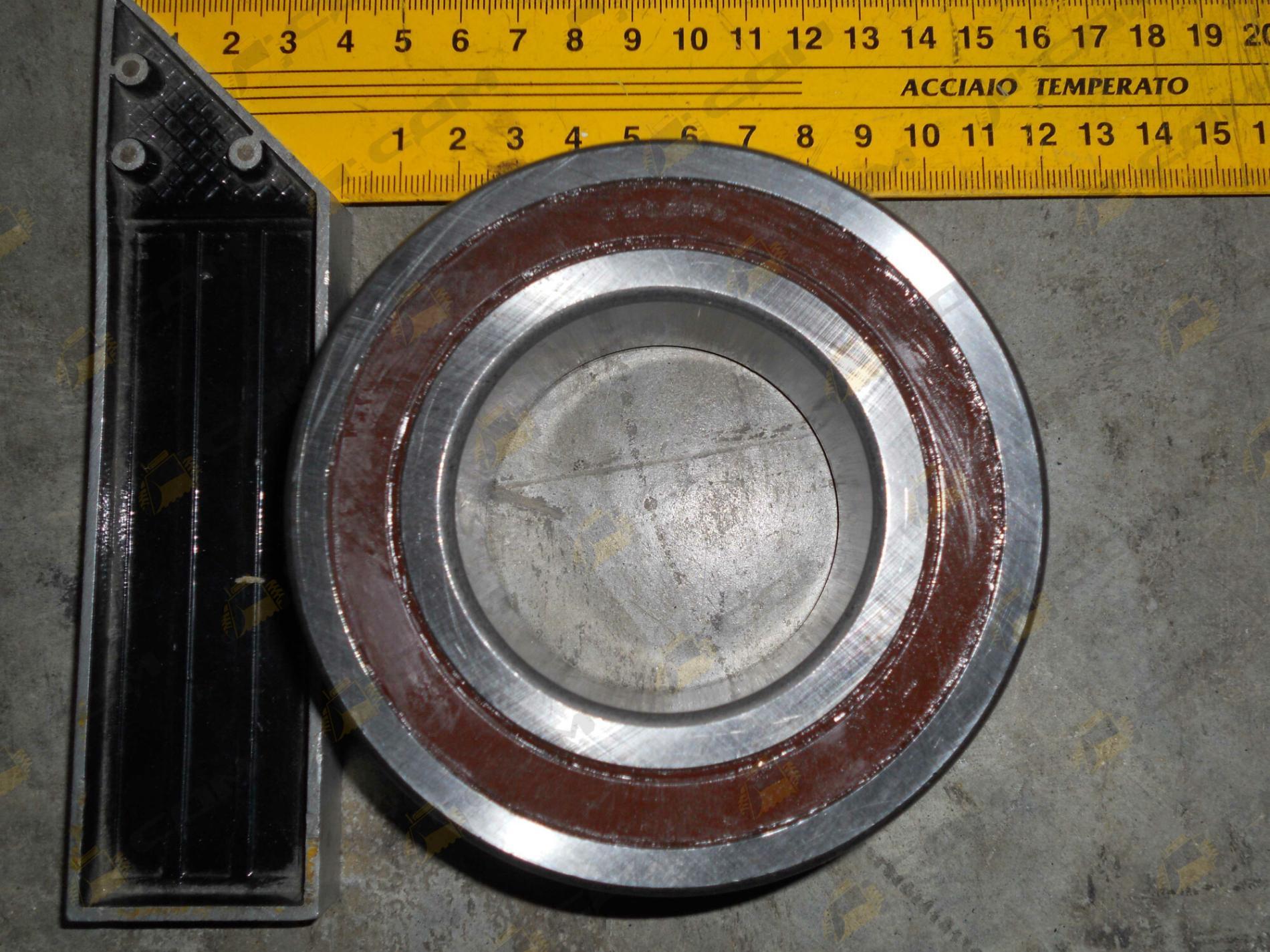 Подшипник CDM833 3212