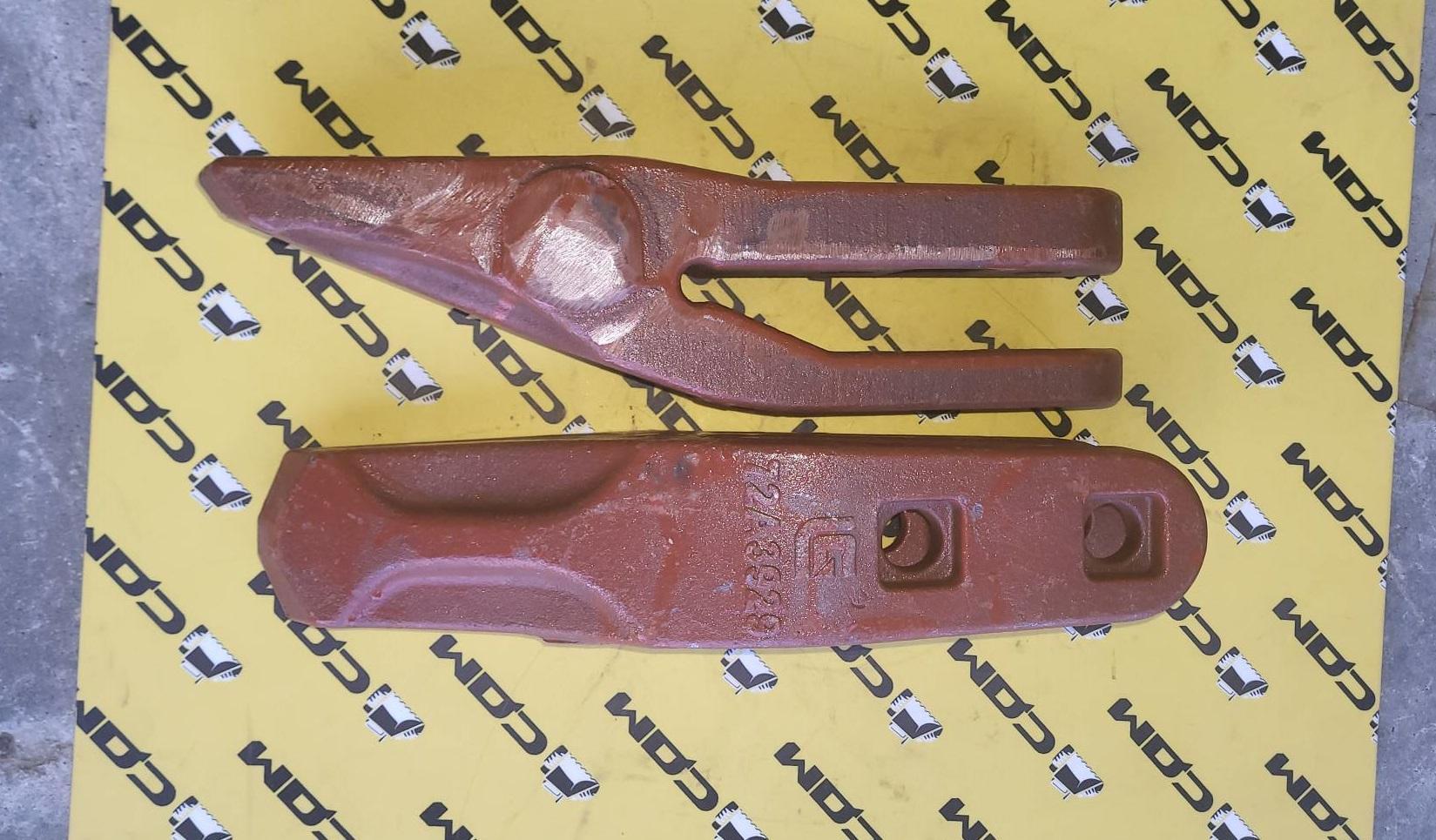 Зуб ковша центральный 72A3929