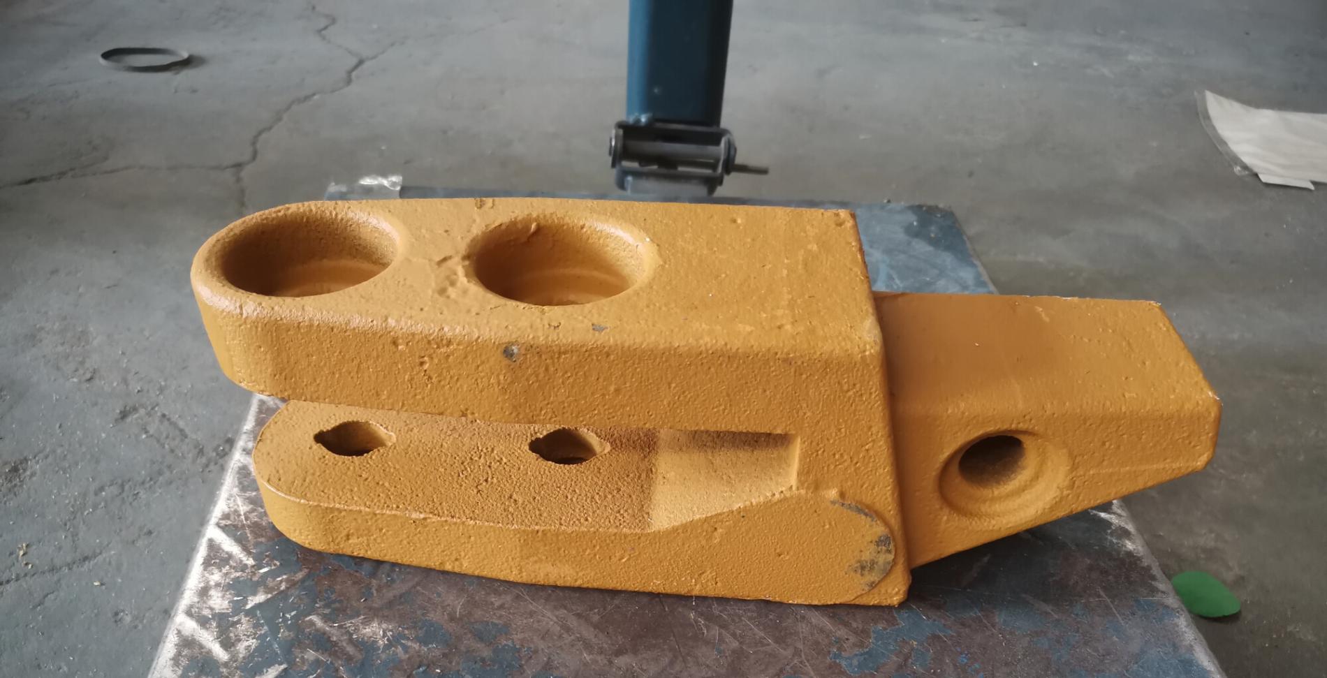 Адаптер наконечника ковша болтовое крепление LG855/ZL50NC новая модель L855N.22.50-001 30871114781