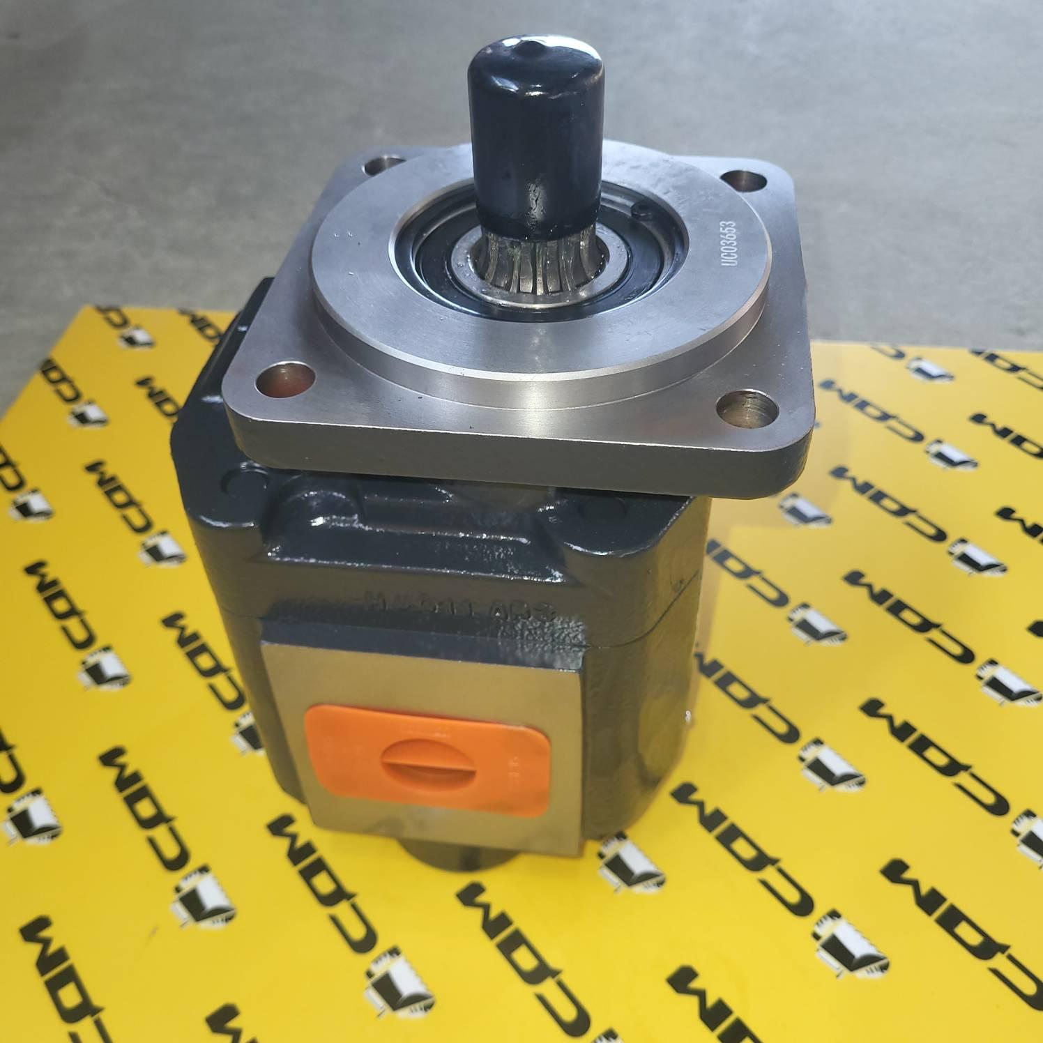 Насос гидравлический 11C2467