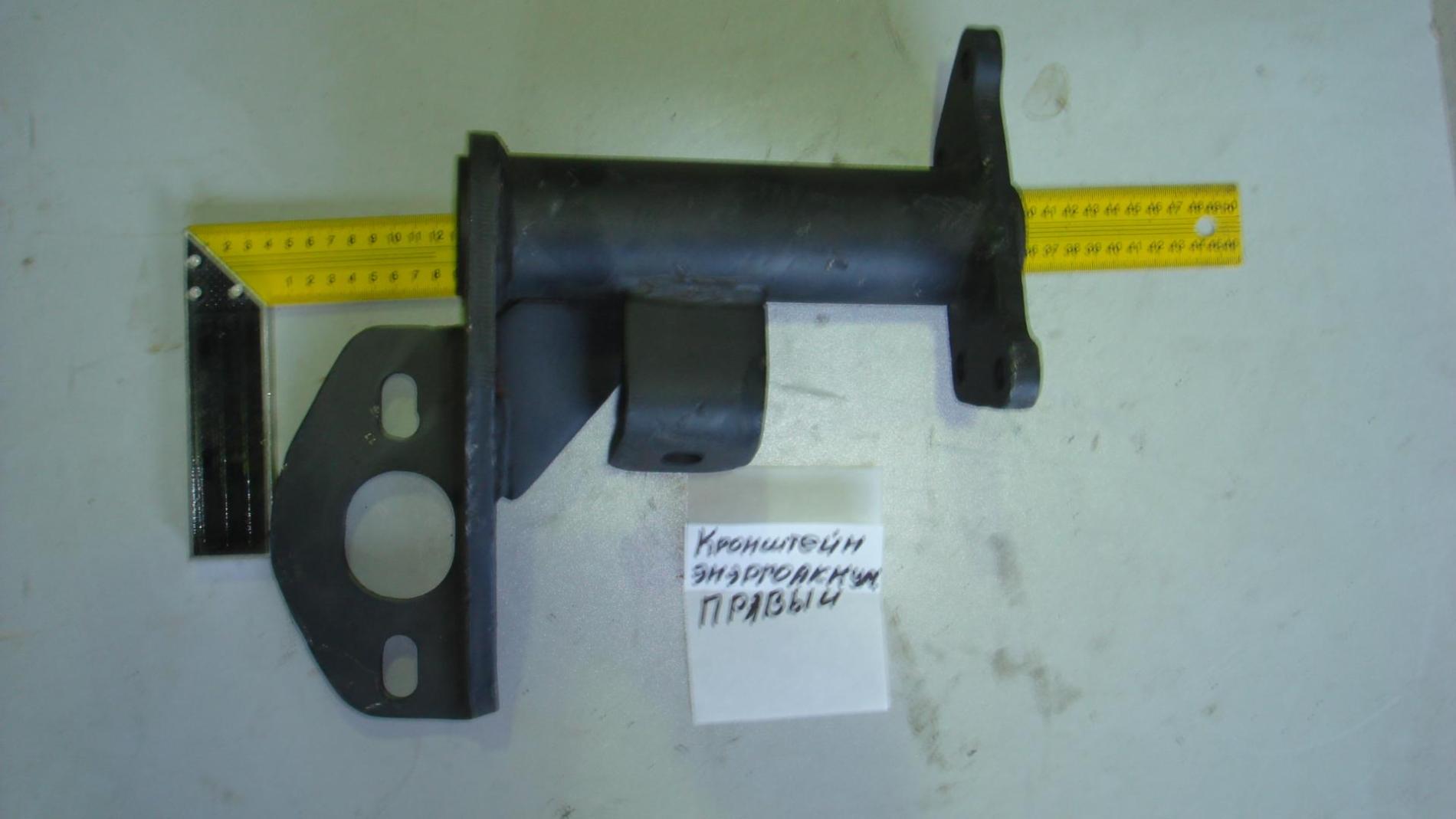 Кронштейн энергоаккумулятора (правый) WG9761345544