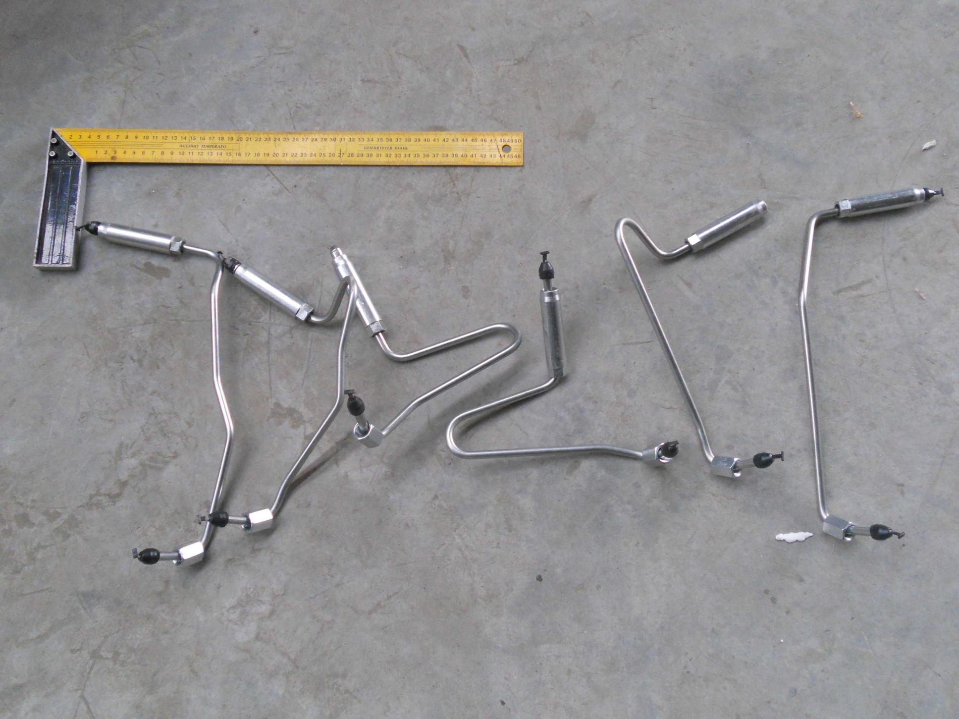 Трубка топливная высокого давления (ТНВД) компл 6 шт. (Euro 3) VG1540080040 (ОРИГИНАЛ)